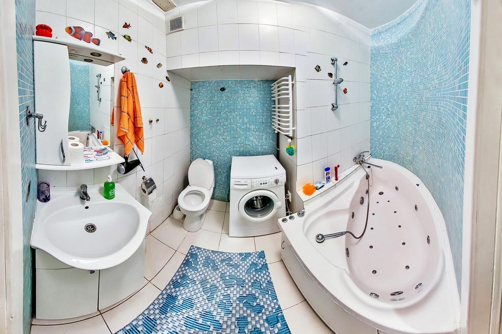 Apartments On Valova 25 Lviv Ngoại thất bức ảnh