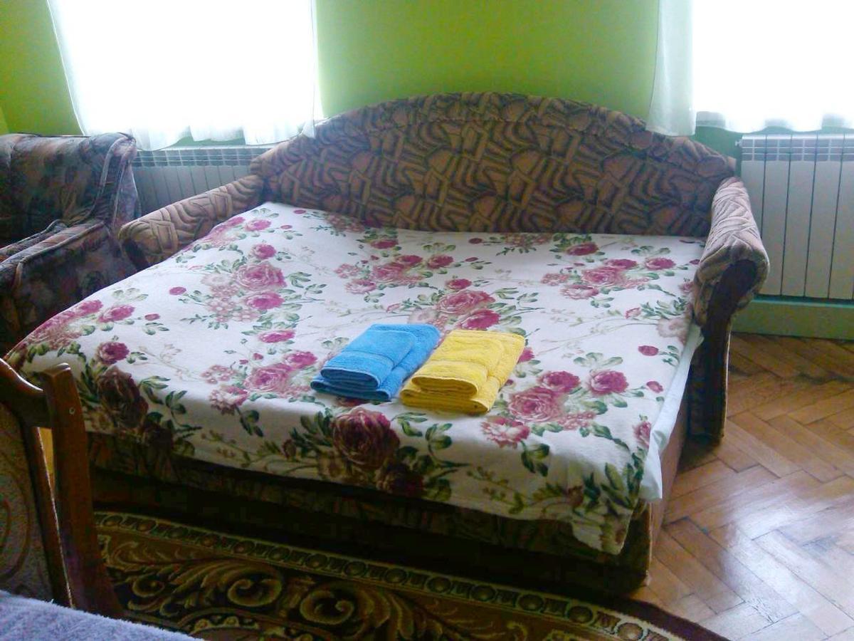 Apartments On Valova 25 Lviv Ngoại thất bức ảnh